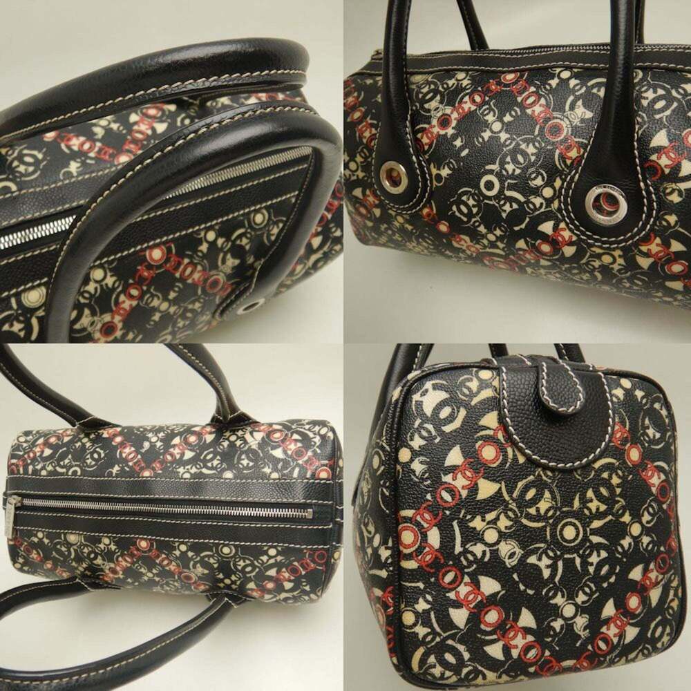 CHANEL Black Caviar Leather Pouch - Picture 5 of 10